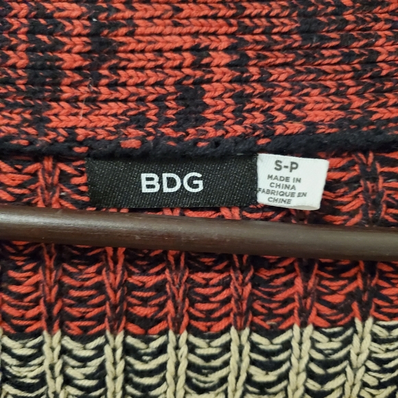 BDG knit sweater, SM, Orange, Tan, Stripes - Picture 2 of 3